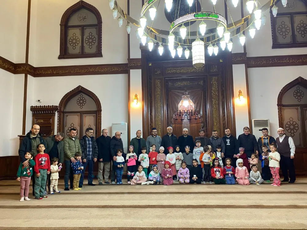 Berat Camii’nde “Cami-Çocuk Buluşması”