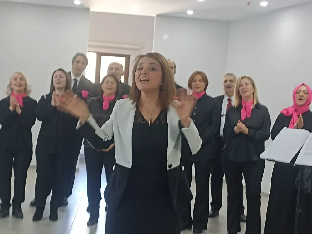 ŞEF EMİNE ÖZDEMİR YILMAZDAN ANLAMLI KONSER