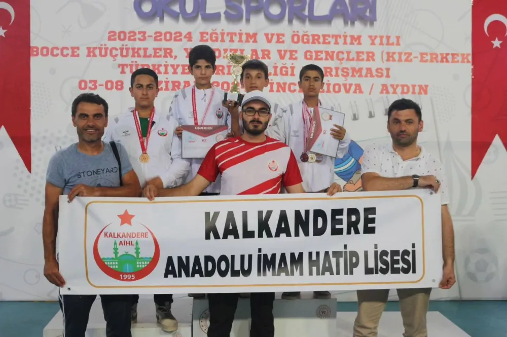 KALKANDERE İMAM HATİP ORTAOKULU TÜRKİYE 3.SÜ OLDU