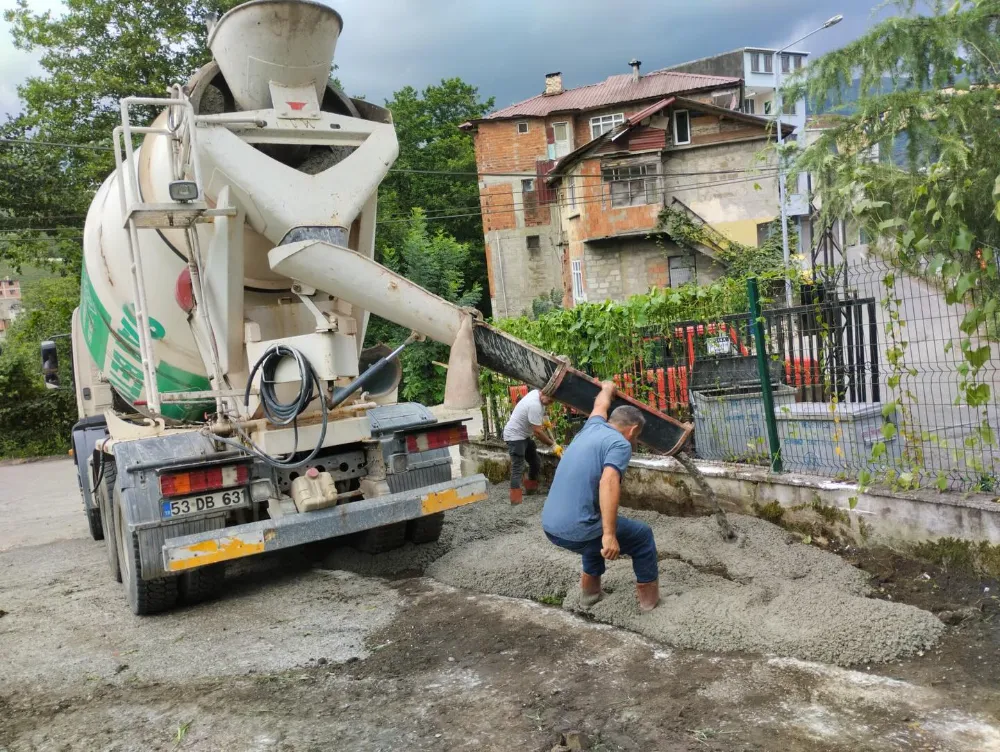 Kalkandere Belediyesi, Fen İşleri Müdürlüğü Çalışmalarına Devam Ediyor