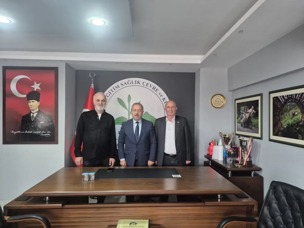 Kalkandere Vakfı Başkanı  Sayın İsan İbar; Yolbaşı Muhtatı ve Yolbaşı Spor Kulübünü Makamında Ağırladı