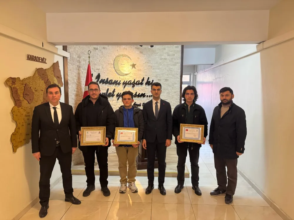 DİNCEL, TÜBİTAK 2204-A  Projeleri Yarışması’nda Dereceye giren Sefer KAVRAK ve Fahrican ÖZTÜRK