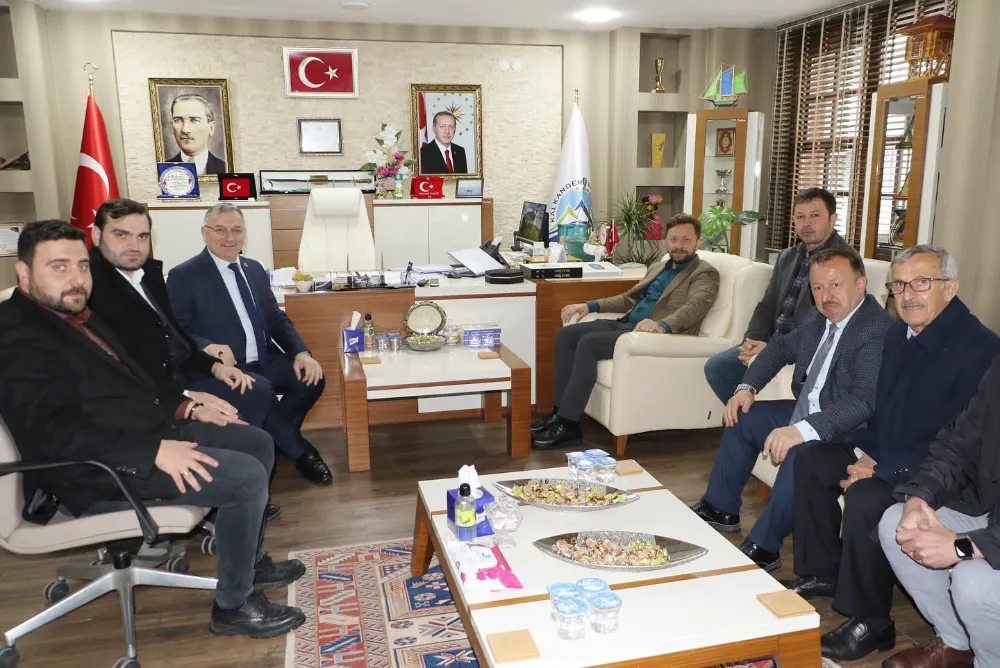 Muhammed Avcı, Kalkandere Belediye Başkanı Sayın Mehmet Yılmaz ‘ ı Ziyaret Etti