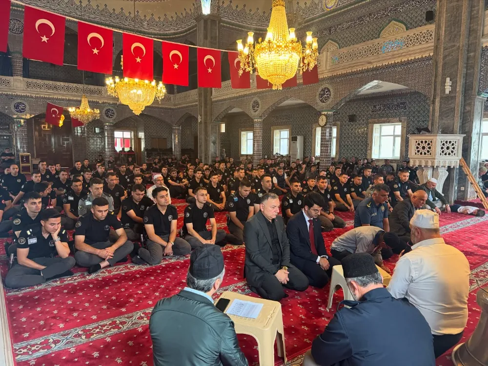 15 Temmuz Aziz Şehitlerimiz Rahmet,Minnet ve Şükranla Yâd Edildi