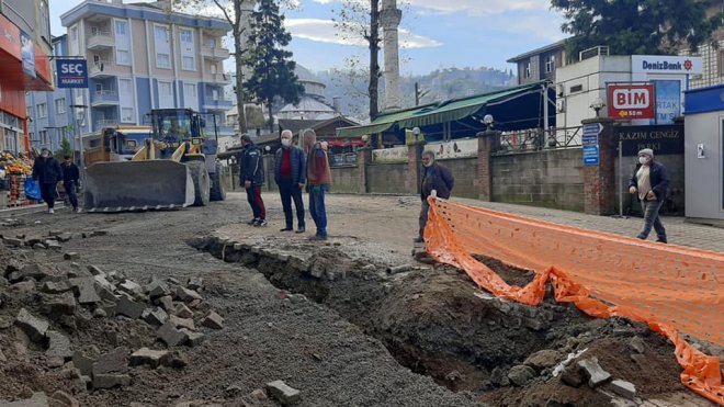 BELEDİYEMİZİN ALT YAPI ÇALIŞMALARI DEVAM EDİYOR