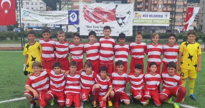 Tebrikler Kalkanderespor U-12 Futbol Takımımıza