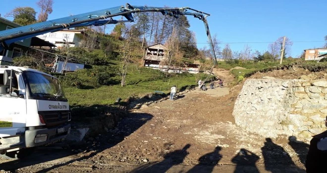 Kalkandere Medrese Mahallesi Betonlama Çalışmaları