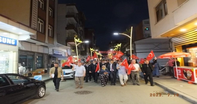 15 Temmuz Kortej Yürüyüşü Yapıldı