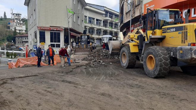 BELEDİYEMİZİN ALT YAPI ÇALIŞMALARI DEVAM EDİYOR