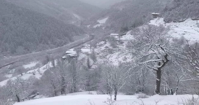 RİZE’DE KAR YAĞIŞI BAŞLADI