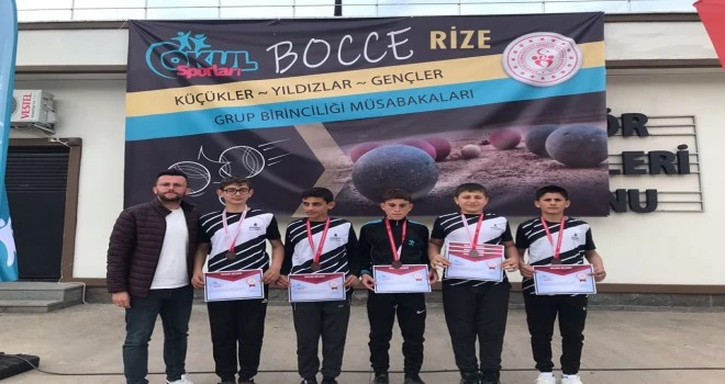 Çayırlı Ortaokulu Bocce Yıldız Erkekler Bölge ŞAMPİYONU oldu