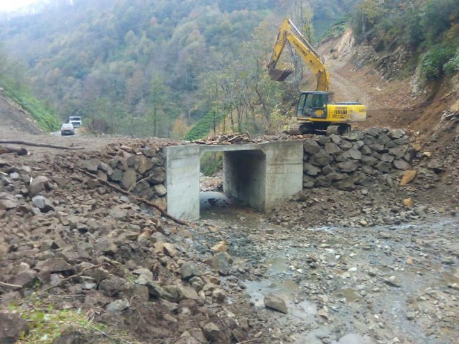 AFETTE YARALLAR SARILIYOR