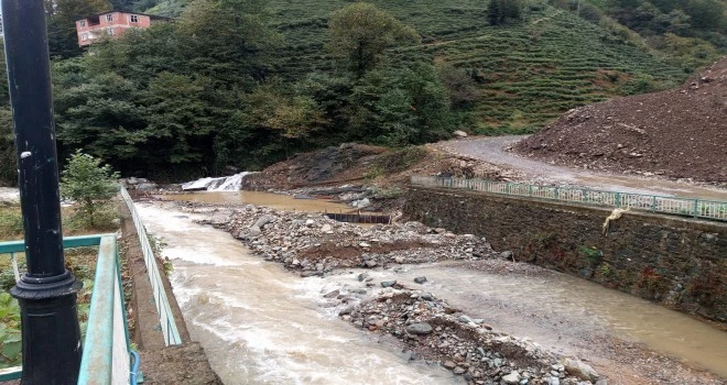 Yol Bakım Çalışmaları Devam ediyor