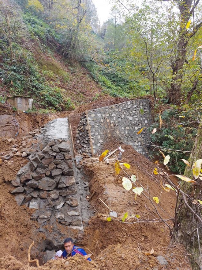 AFETTE YARALLAR SARILIYOR