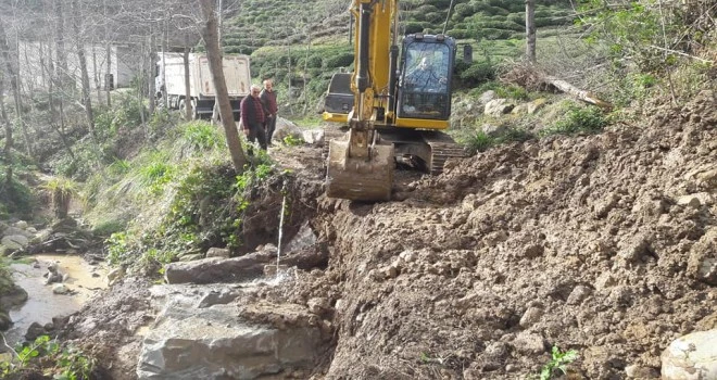 Kalkandere Yolbaşı Köyü Yol Çalışmaları