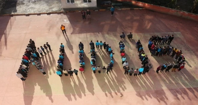 Kalkandere Anadolu İmam Hatip Lisesi Öğrencilerinden Kudüs´e Destek