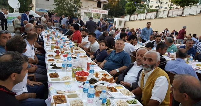 Kalkandere Ak Parti Geleneksel İftar Yemeği