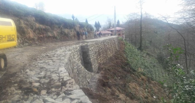 Kalkandere Yolbaşı Köyü Yol Çalışmaları