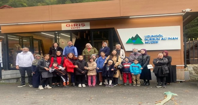 At Çiftliği ve Müze Gezisi Etkinliği” düzenlendi.