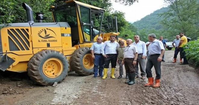 Kazancı Afet Bölgelerinde İncelemede Bulundu