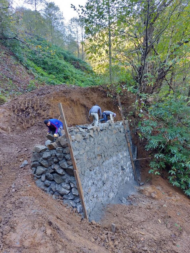 AFETTE YARALLAR SARILIYOR