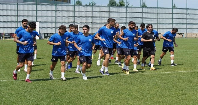 Ç.Rizespor hazırlık maçlarında dolu dizgin