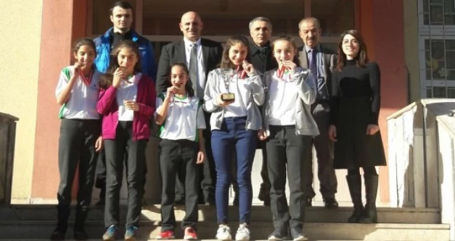 Kalkandere İlk /Orta Okulunun Atletizm Başarısı