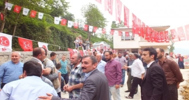 MHP’liler Köylerde Coşku ile Karşılanıyor