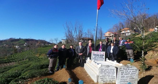 Şehitlerimiz Kabri Başında Dualarla Anıldı